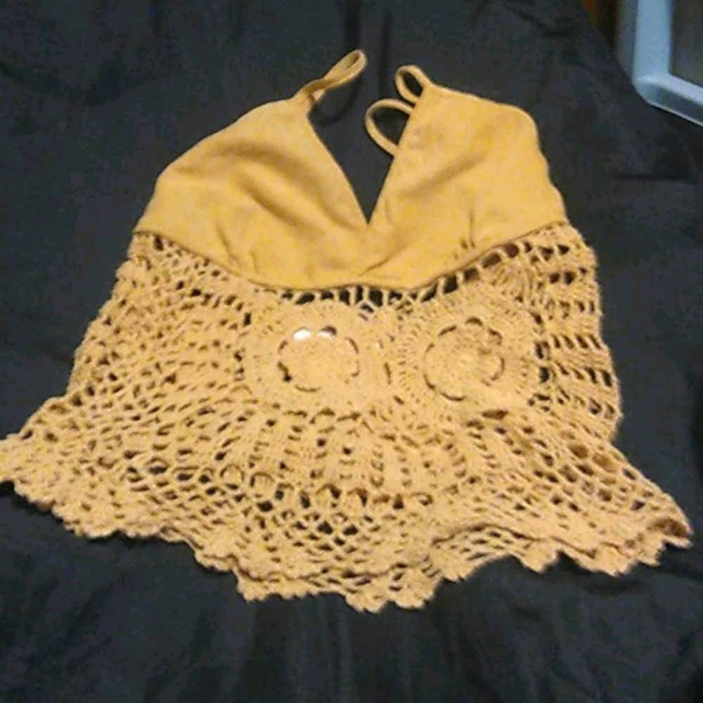 Xhilaration Gold halter top small